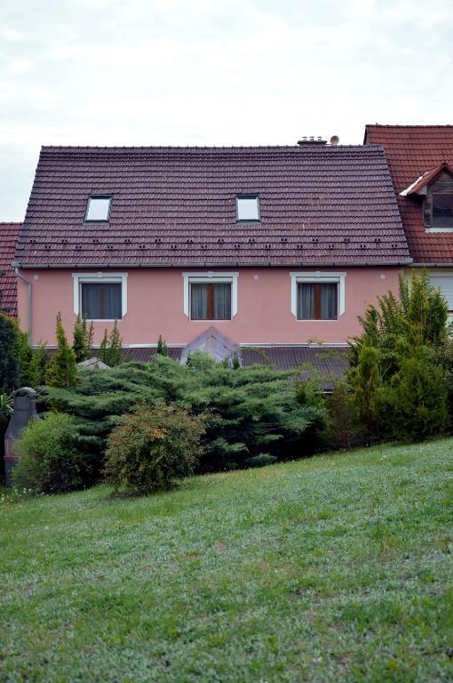 Bed and Breakfast Flamingo Vendeghaz Eger Exteriér fotografie